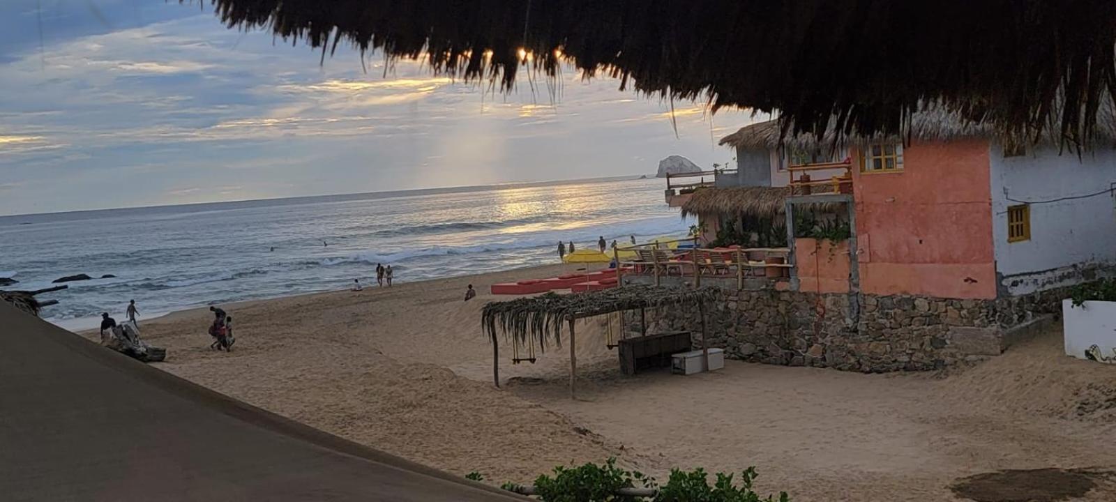 Restaurant Y Cabanas Chefy By Rotamundos Zipolite Eksteriør bilde